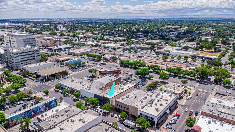 More Photos Of 939 10th St, Modesto Storefront Retail Office For Lease