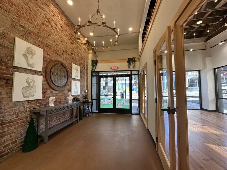 More Photos Of 201 S Elm St, Greensboro Office For Lease