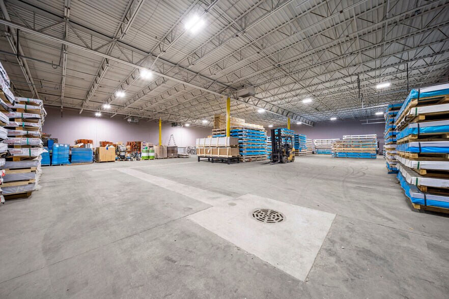 More Photos Of 987-999 E Ash St, Piqua Unknown For Lease