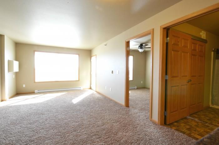 More Photos Of 1002 Elm St NE, Tioga Apartments For Lease