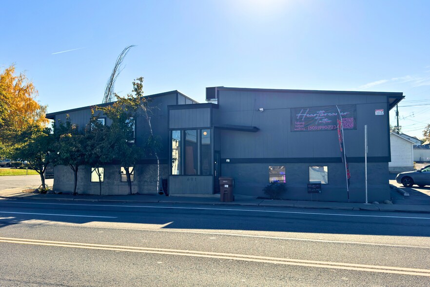 More Photos Of 601 W Maxwell Ave, Spokane Office For Lease