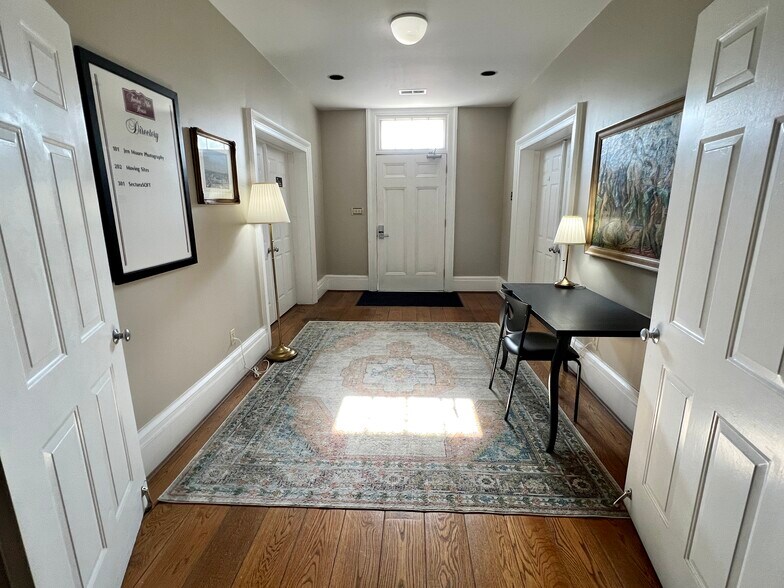More Photos Of 11006 Reading Rd, Cincinnati Office For Lease