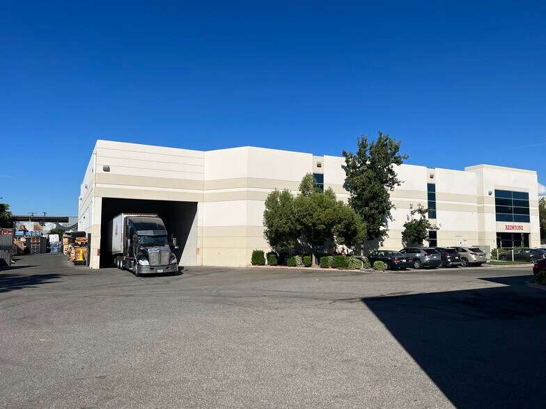 More Photos Of 1488 E Mission Blvd, Pomona Distribution For Sale