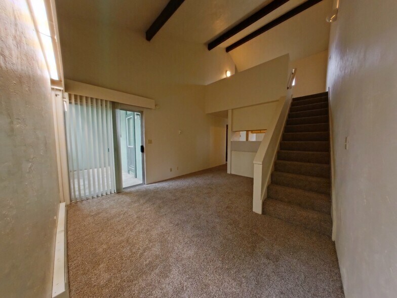 More Photos Of 1711 Patterson St, Eugene Apartments For Sale