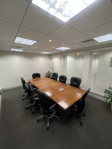 More Photos Of 101 Progress Dr, Doylestown Medical For Lease
