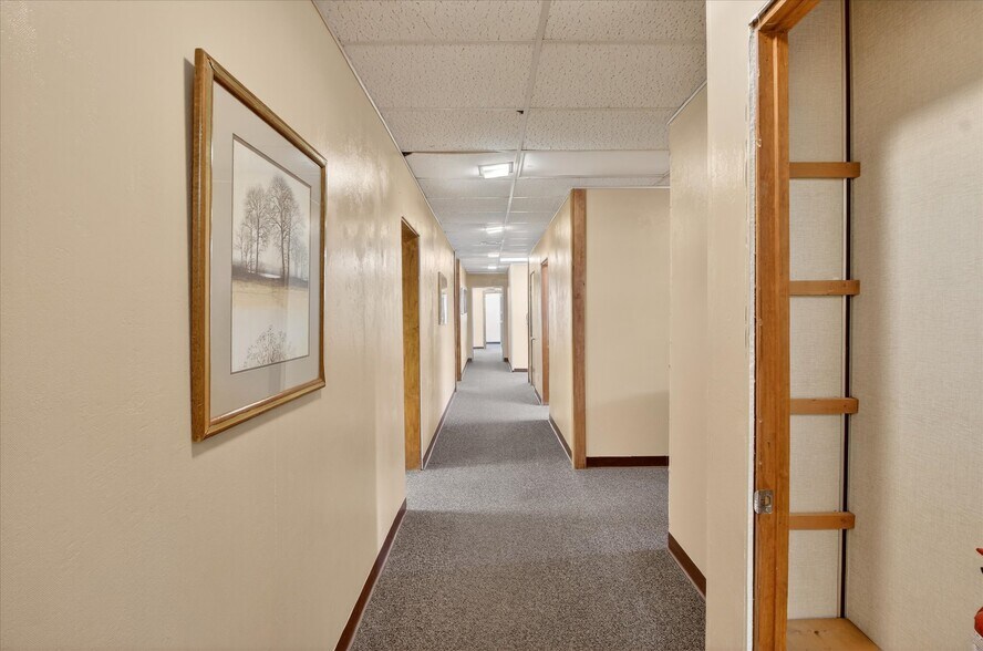 More Photos Of 820 N Pine River St, Ithaca Healthcare For Sale