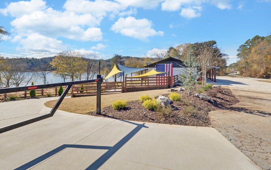 More Photos Of 8835 Toccoa Hwy, Westminster Restaurant For Sale