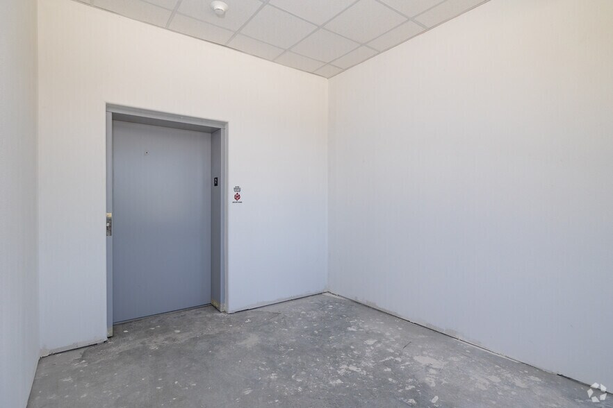 More Photos Of 31390 FM 2920, Waller Office For Lease