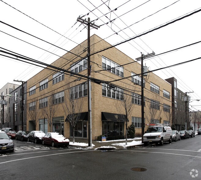 Primary Photo Of 515 4th St, Hoboken Storefront Retail Office For Lease