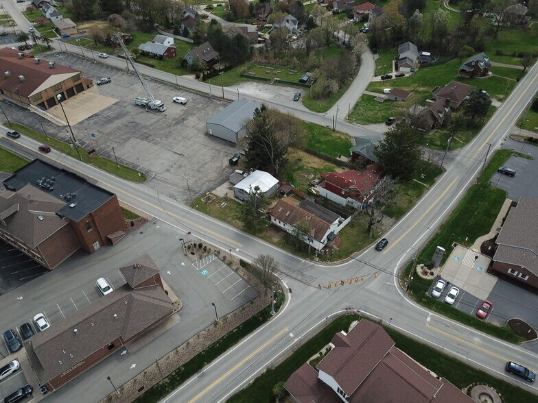 More Photos Of 221 Clay Pike, Irwin Storefront Retail Office For Sale