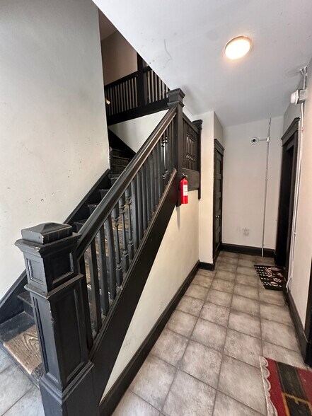 More Photos Of 11239 Superior Ave, Cleveland General Retail For Sale