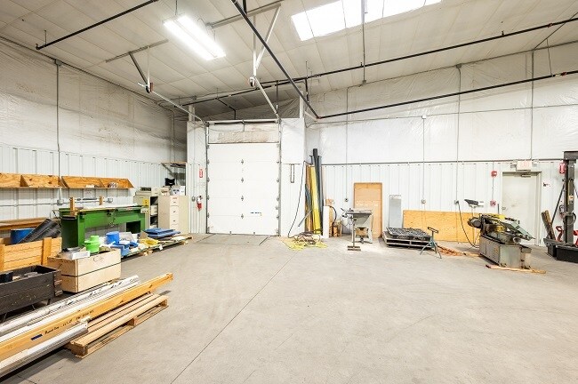 More Photos Of 1151-1155 Biscayne Dr, Concord Light Distribution For Sale