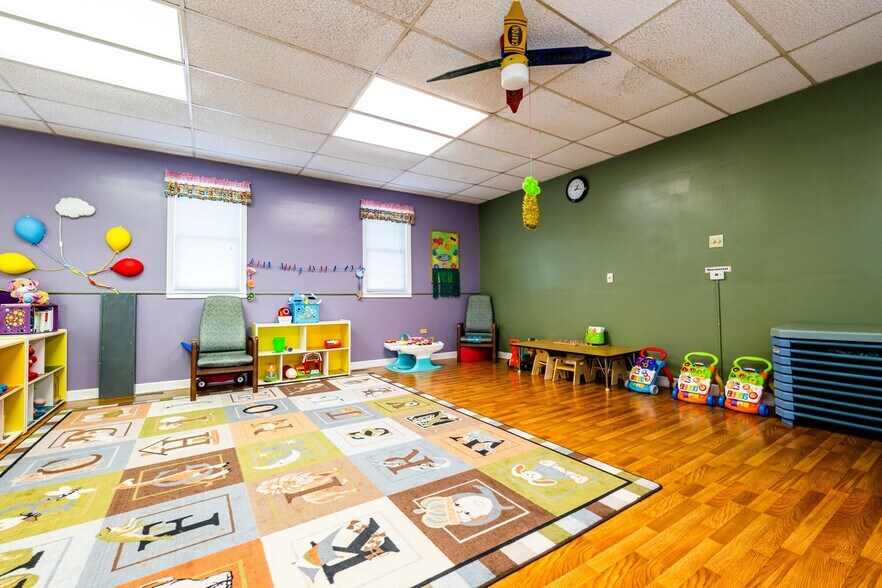 More Photos Of 3419 Hollywood Rd, Saint Joseph Daycare Center For Sale
