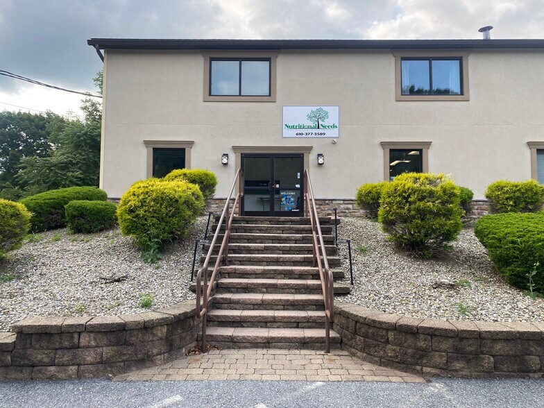 More Photos Of 450 Interchange Rd, Lehighton Office For Lease