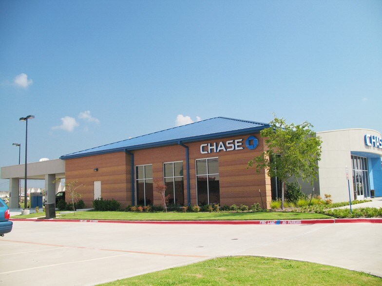 More Photos Of 514 State Hwy 78, Wylie Bank For Sale