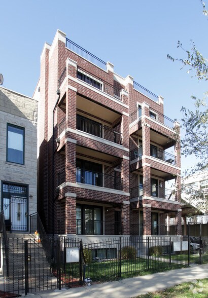 More Photos Of 4012 S Indiana Ave, Chicago Apartments For Sale