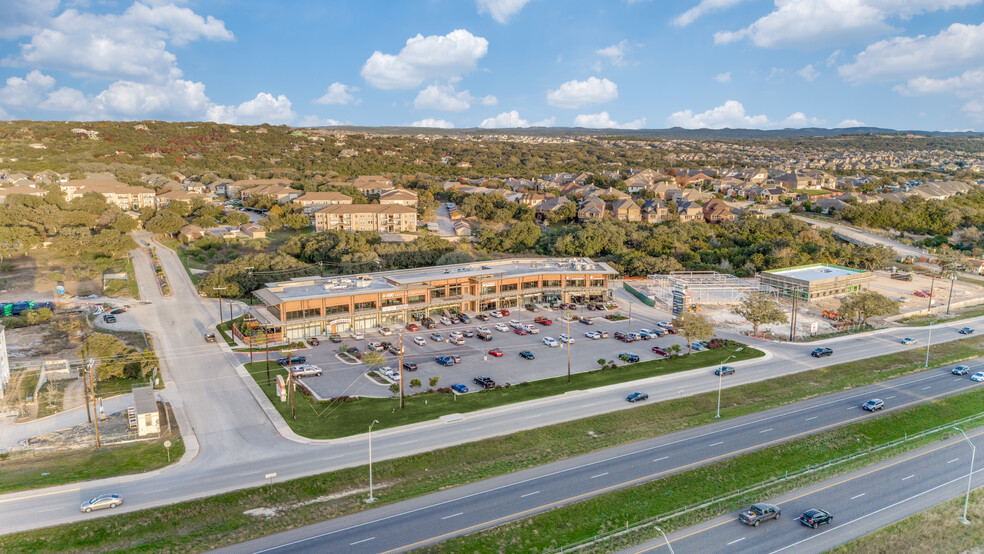 Primary Photo Of 27650 Interstate 10 W, Boerne Storefront Retail Office For Lease