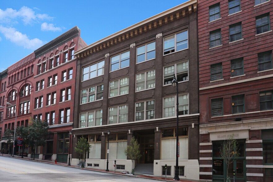More Photos Of 804-808 Broadway St, Kansas City Apartments For Sale