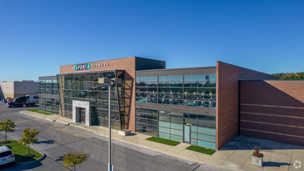 More Photos Of 1800 Tanglewood Park Blvd, Hilliard Health Club For Lease