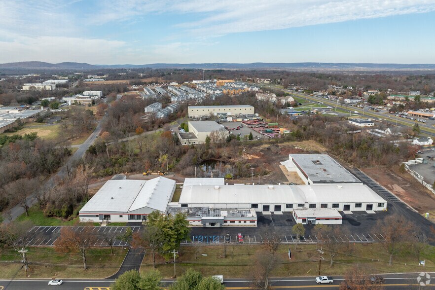 More Photos Of 22 Readington Rd, Branchburg Manufacturing For Lease