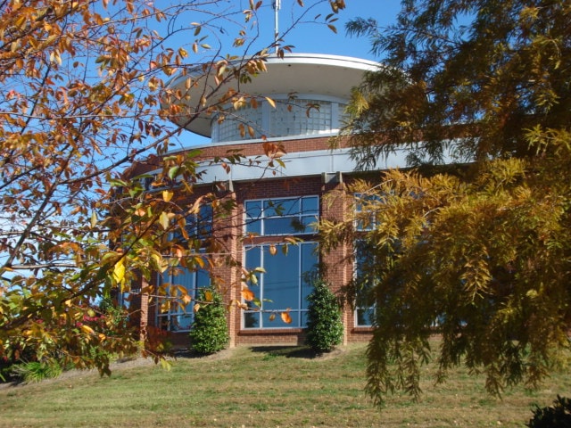 More Photos Of 5714 Edmondson Pike, Nashville Freestanding For Sale