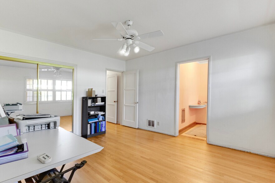 More Photos Of 11737 Bellagio Rd, Los Angeles Multifamily For Sale