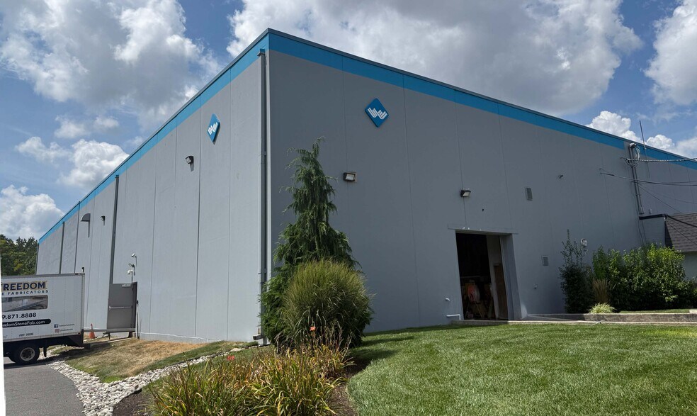 Primary Photo Of 65 Old Kings Hwy, Maple Shade Township Warehouse For Lease