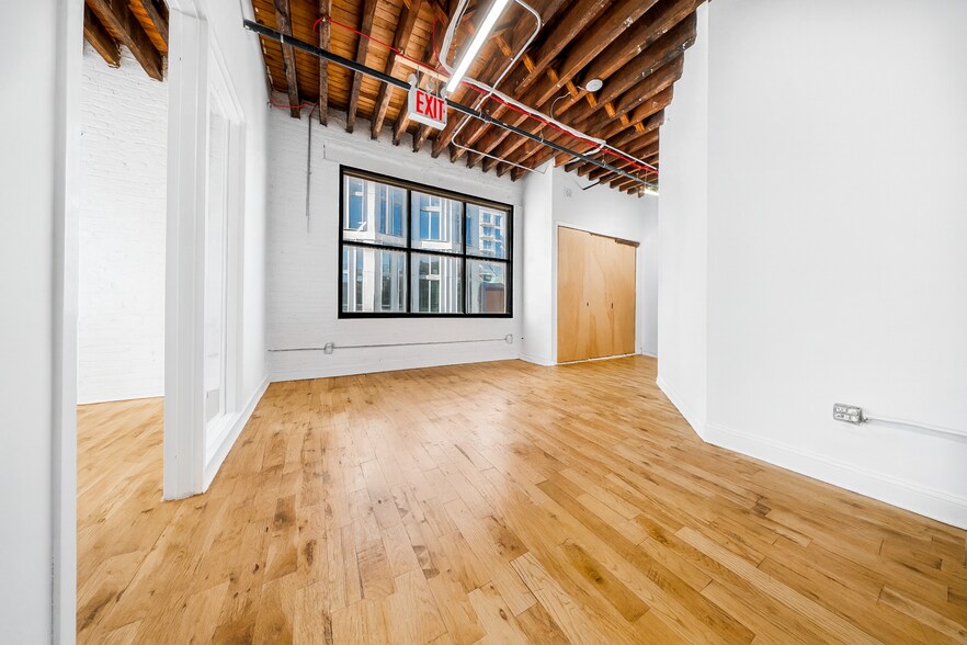 More Photos Of 573-575 Sackett St, Brooklyn Loft Creative Space For Lease