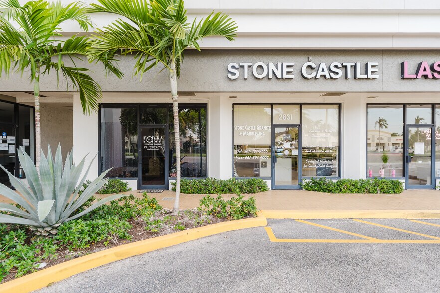 More Photos Of 2831 N Federal Hwy, Boca Raton Unknown For Lease