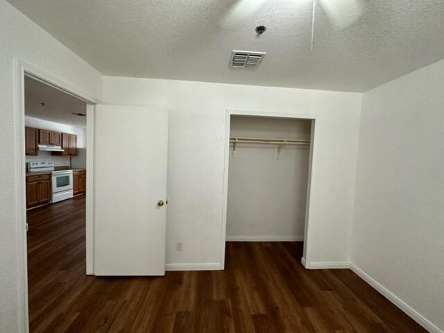 More Photos Of 926 Drury Ln, San Antonio Apartments For Sale