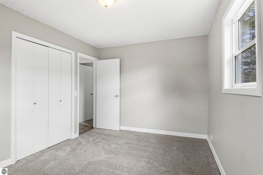 More Photos Of 3066 S M 37, Traverse City Self Storage For Sale