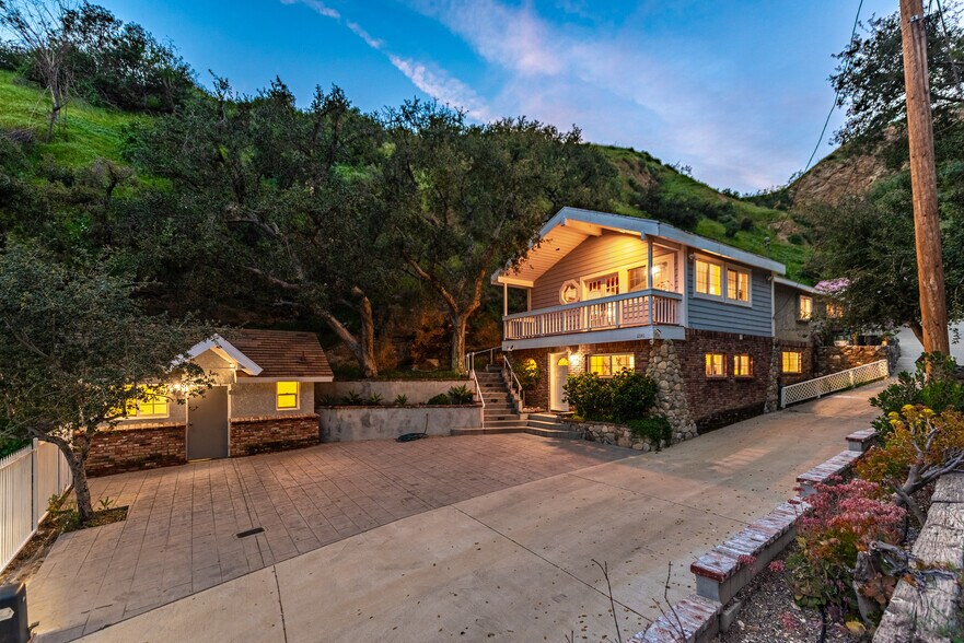More Photos Of 12141 Wildwood Trl, Kagel Canyon Specialty For Sale