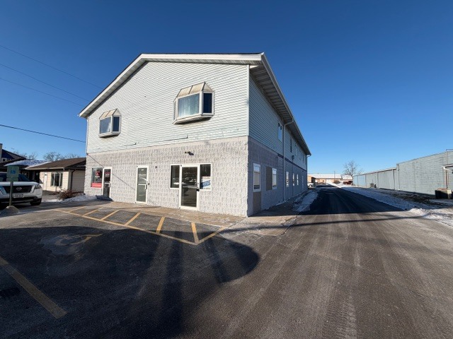 Primary Photo Of S30W24670 Sunset Dr, Waukesha Light Distribution For Lease