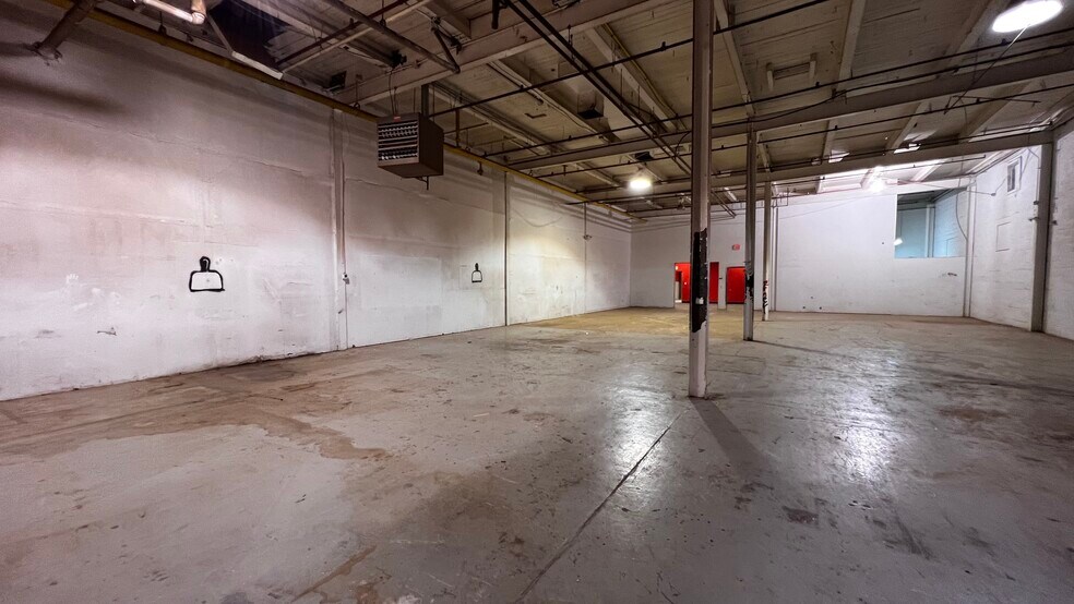 More Photos Of 1727-1801 Union Blvd, Allentown Warehouse For Lease