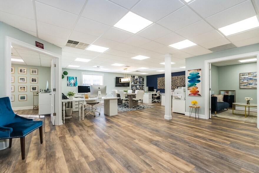 More Photos Of 10 W Hanover Ave, Randolph Office For Sale