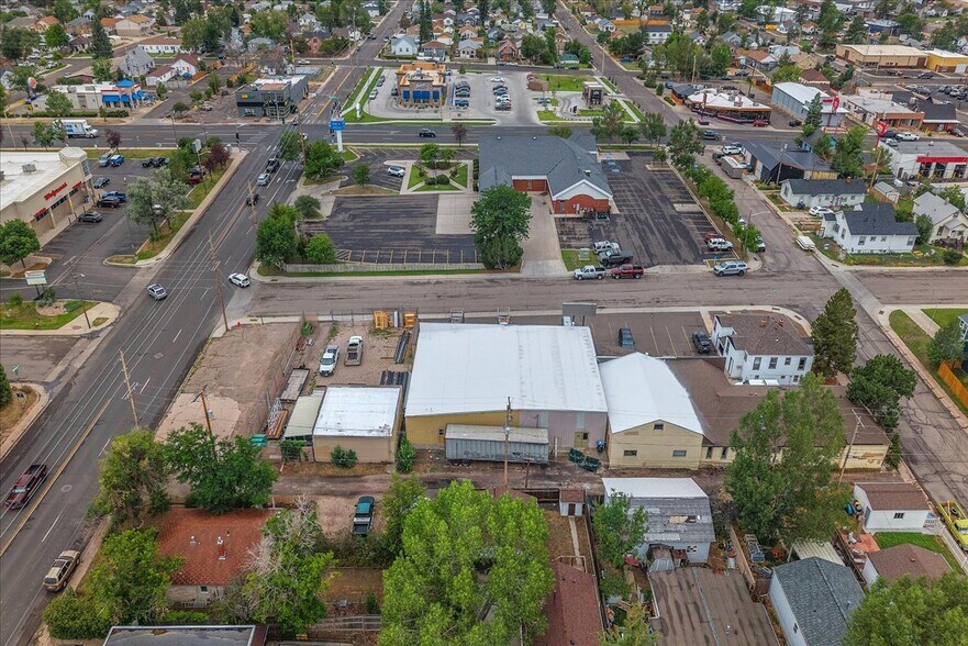 More Photos Of 2200 E 15th St, Cheyenne Flex For Sale