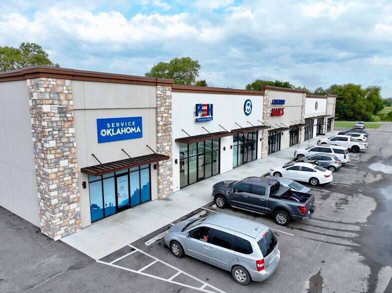 More Photos Of 2251 88 hwy, Claremore Storefront For Sale