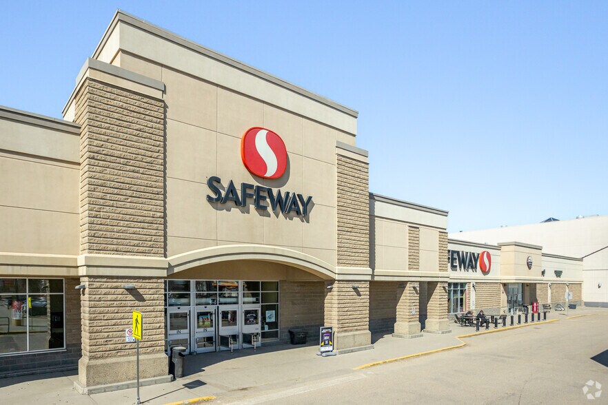 More Photos Of 13310 111 Av NW, Edmonton Unknown For Lease