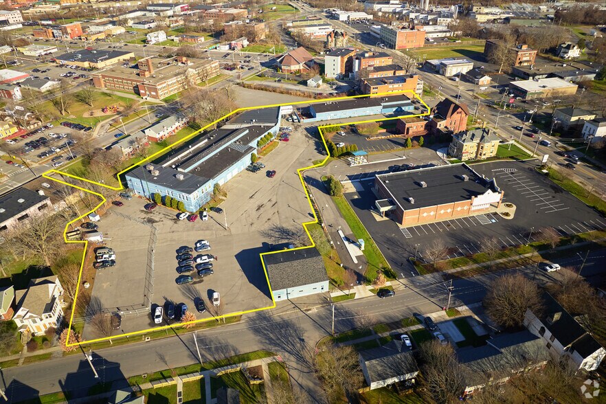 More Photos Of 422 W Onondaga St, Syracuse Warehouse For Sale