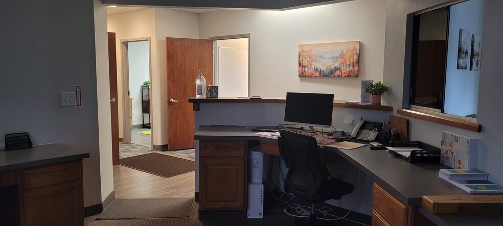 More Photos Of 5797 Beechcroft Rd, Columbus Medical For Lease