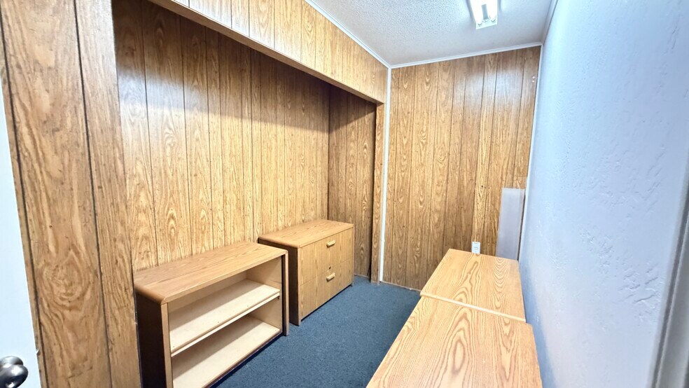 More Photos Of 26105 Highway 243, Idyllwild Office For Lease