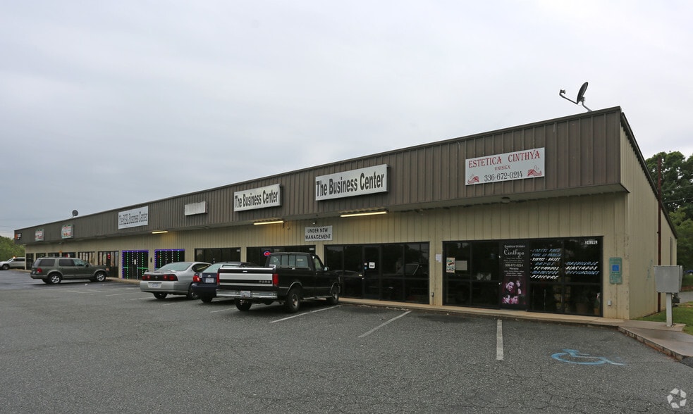 More Photos Of 2419 N Fayetteville St, Asheboro Unknown For Lease