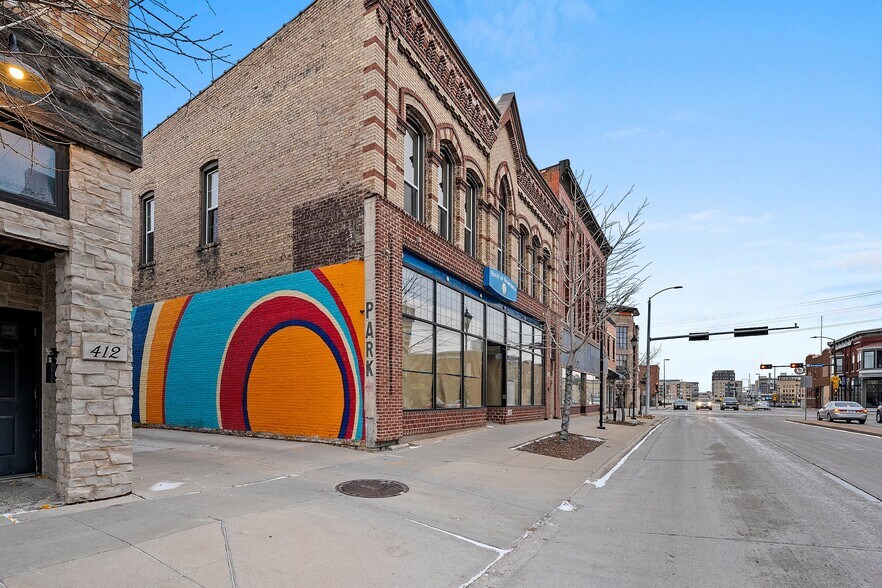 More Photos Of 408 Dousman St, Green Bay Storefront Retail Residential For Sale