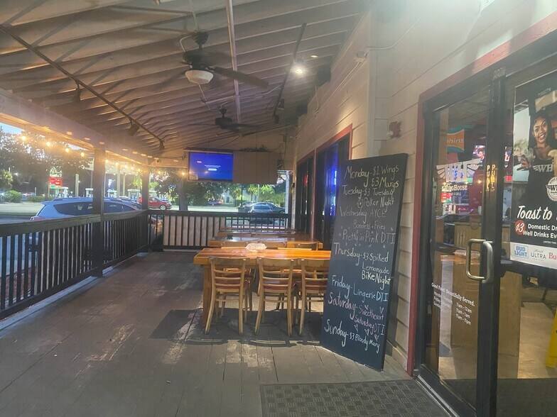 More Photos Of 3789 S Kirkman Rd, Orlando Restaurant For Lease