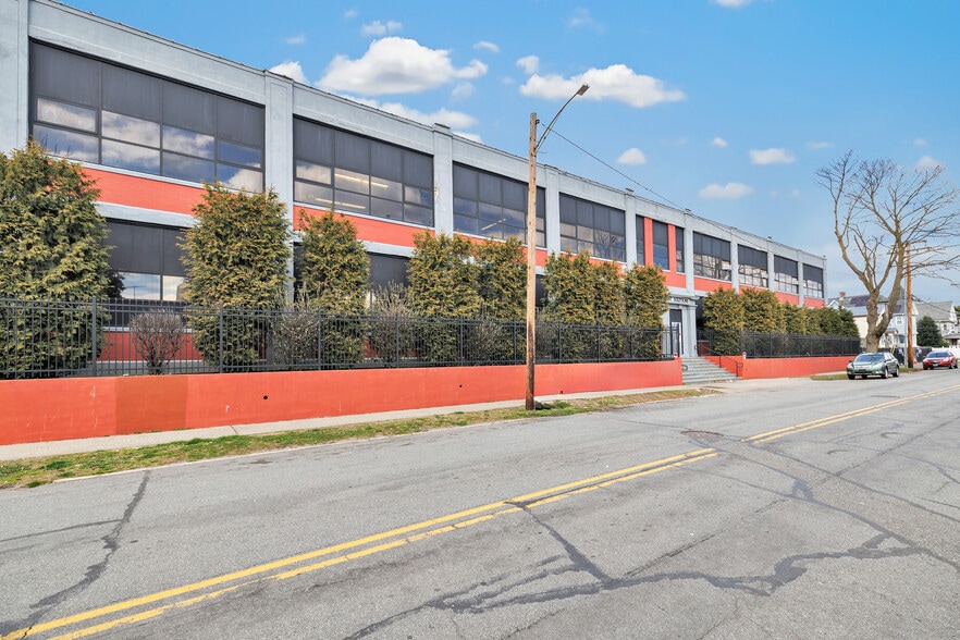 More Photos Of 35-69 Benham Ave, Bridgeport Flex For Lease