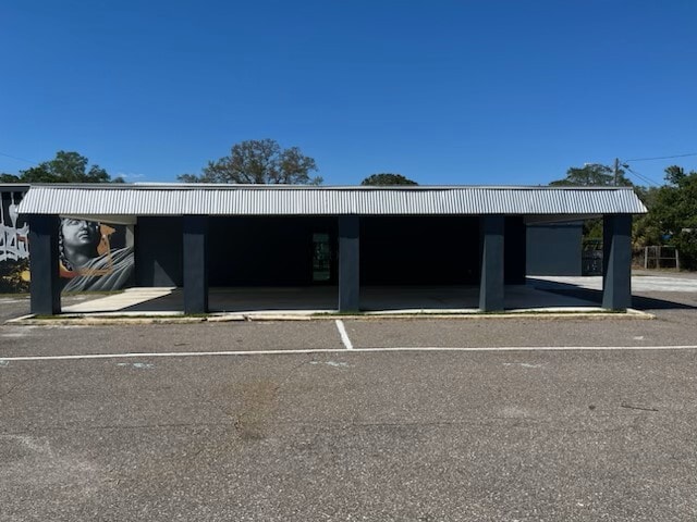 More Photos Of 1940 7th Ave S, Saint Petersburg Medical For Sale