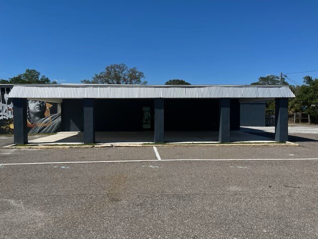 More Photos Of 1940 7th Ave S, Saint Petersburg Medical For Lease