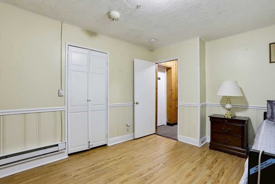 More Photos Of 515 Apple Grove Rd, Silver Spring Assisted Living For Sale