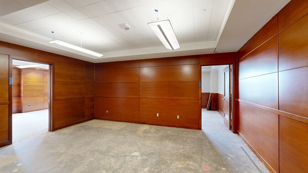 Primary Photo Of 1141 N Robinson Ave, Oklahoma City Office For Lease