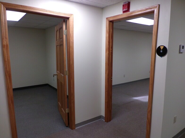 More Photos Of 67 Water St, Laconia Medical For Lease